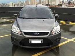 FORD FOCUS 2.0 GLX 16V GASOLINA 4P AUTOMÁTICO FORD FOCUS 2.0 GLX 16V GASOLINA 4P AUTOMÁTICO